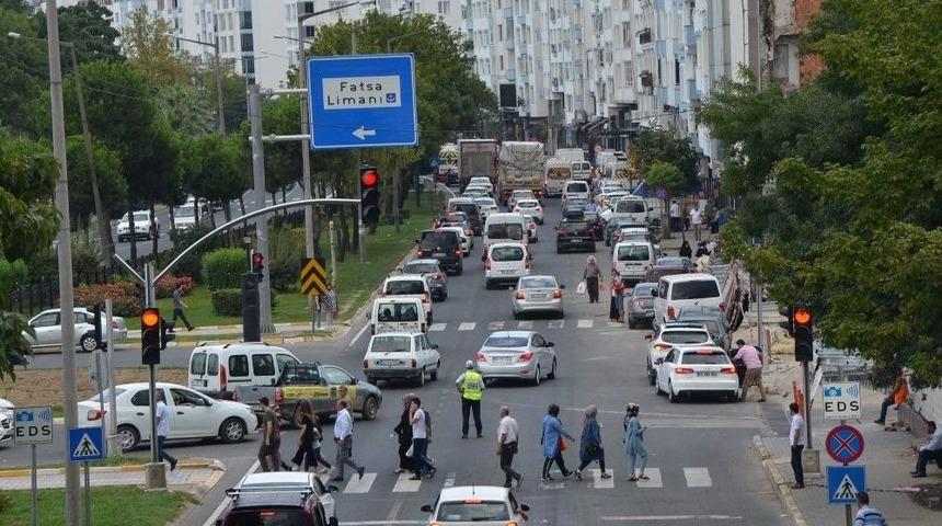 Fatsa&rsquo;da Trafik Yoğunluğu