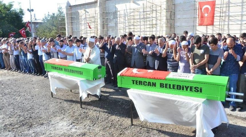 Müftülükteki Saldırıda Hayatını Kaybeden 5 Kişiden 2’si Son Yolculuğuna Uğurlandı