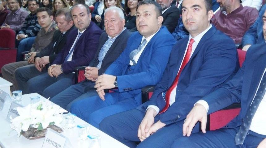 Lapseki&rsquo;de &Ouml;ğrencilerden Tiyatro G&ouml;sterisi