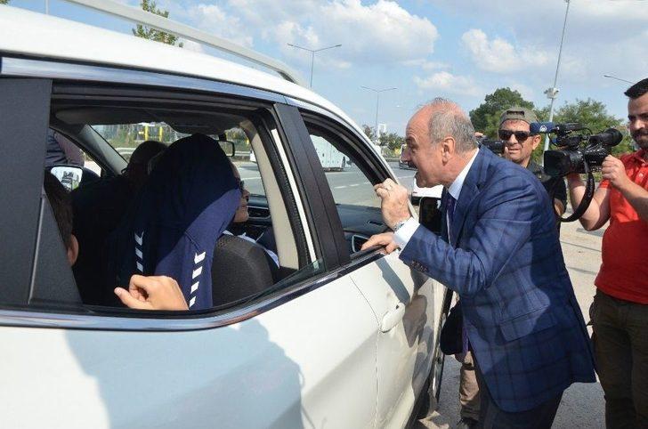 Vali Çakacak, ’kırmızı Düdük’ Uygulamasında G3