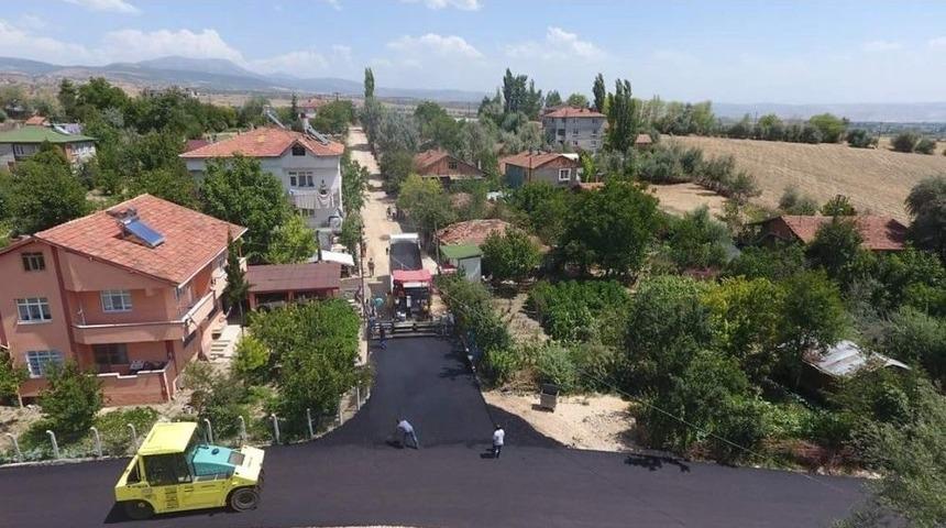 Sokakları Asfaltlanan Mahalleli Kurban Kesti