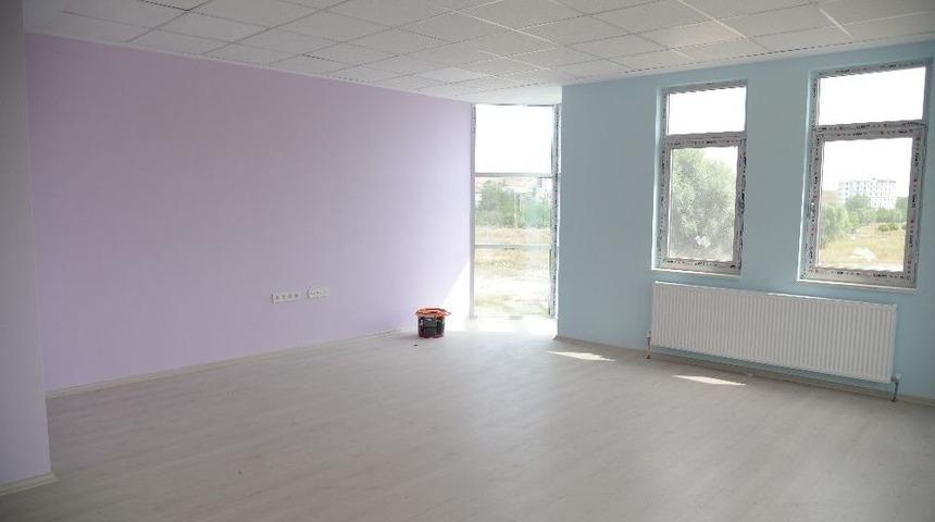 Pursaklar’daki Saray Nezaket Okulu Tamamlandı