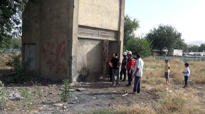 Trafoya Giren Çocuk Akıma Kapılarak Ağır Yaralandı