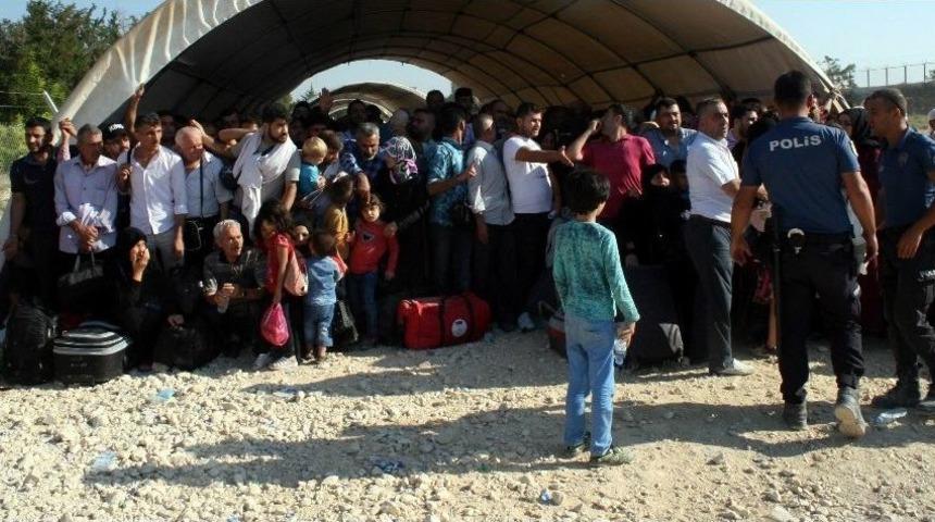 Suriyelilerin &Uuml;lkelerine Gidişleri Tamamlandı