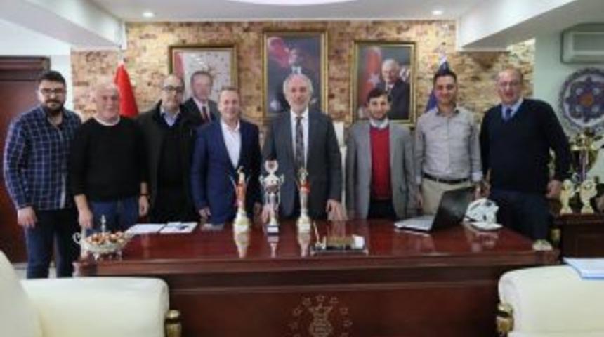 Kamil Sara&ccedil;oğlu: Şampiyon Olan Takımlarımızı Tebrik Ediyor, Başarılarının Devamını Diliyorum