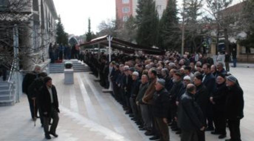 Ak Parti K&uuml;tahya Milletvekili Ahmet Tan&rsquo;ın Kayınpederi Vefat Etti