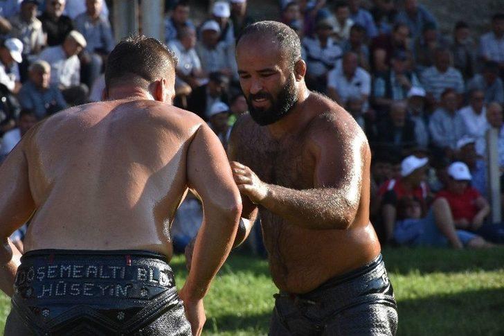 Tosya Güreşleri’nde Başpehlivan Orhan Okulu Oldu G1