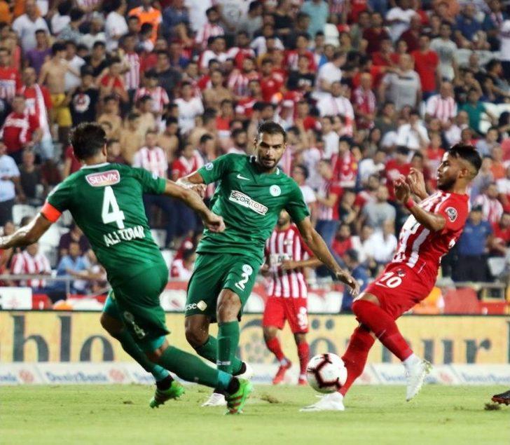 Spor Toto Süper Lig: Antalyaspor: 1 - Atiker Konyaspor: 2 (ilk Yarı) G2