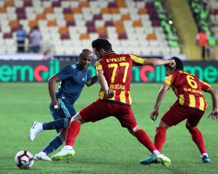 Spor Toto Süper Lig: Evkur Yeni Malatyaspor: - Fenerbahçe: (ilk Yarı) G1