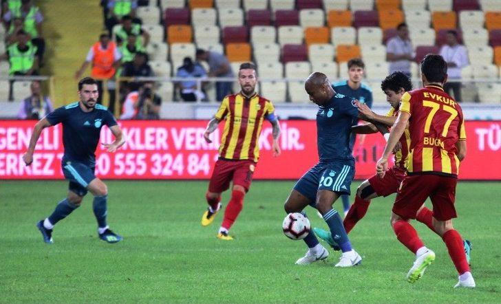 Spor Toto Süper Lig: Evkur Yeni Malatyaspor: - Fenerbahçe: (ilk Yarı) G3
