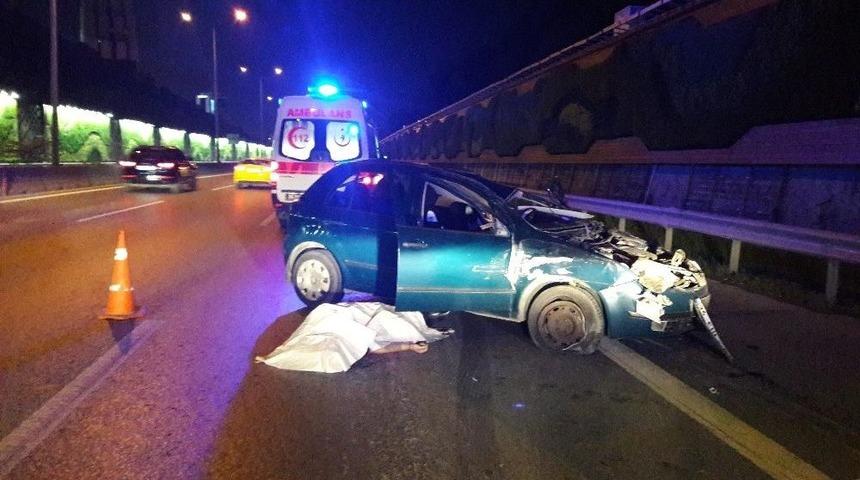 E-5’te Bariyerlere Çarpıp Takla Atan Araç Sürücüsü Hayatını Kaybetti