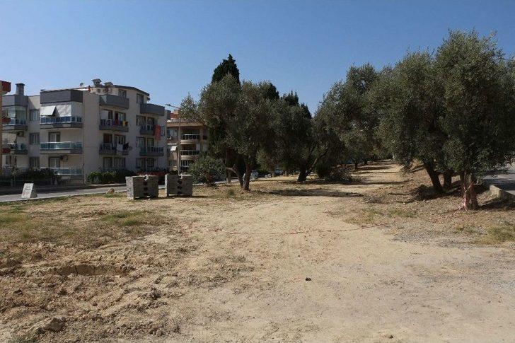 Kuşadası’nda 5 Yeni Parkın Yapımı Devam Ediyor G3