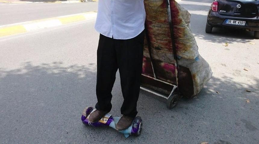 (&ouml;zel) Teknolojiye Ayak Uyduran Kağıt Toplayıcısı Kamerada