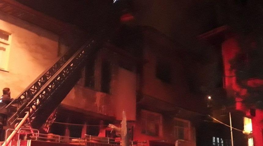 Tokat&rsquo;ta Kullanılmayan Evde Yangın