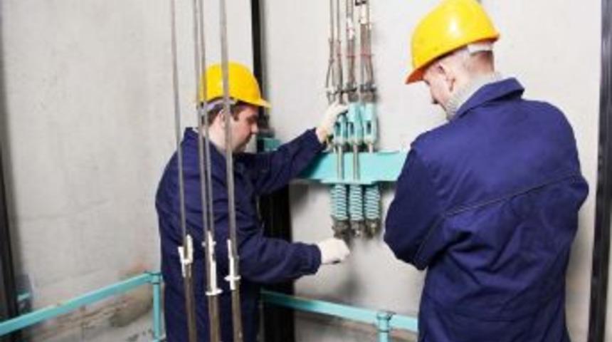 "asansör Bakımları Açık Arttırmaya Dönmesin"