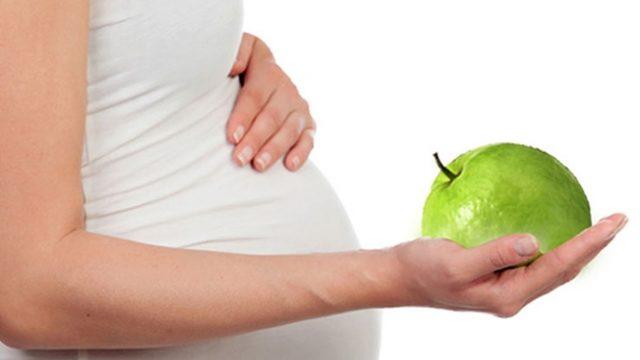 Meyve ve Sebzelerle Hamileliğin Her Aşaması