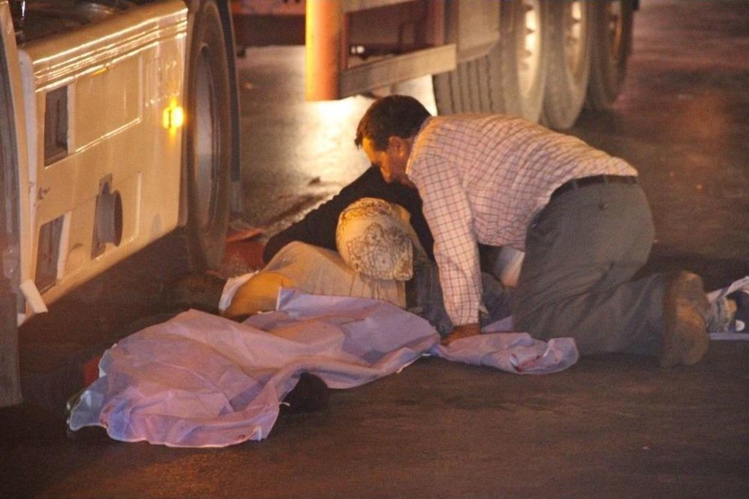 Kazada &Ouml;len Oğlunu Uyandırmaya &Ccedil;alıştı