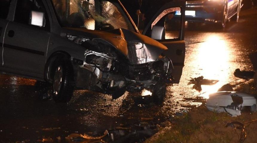 Sinop’ta Trafik Kazası: 2 Yaralı