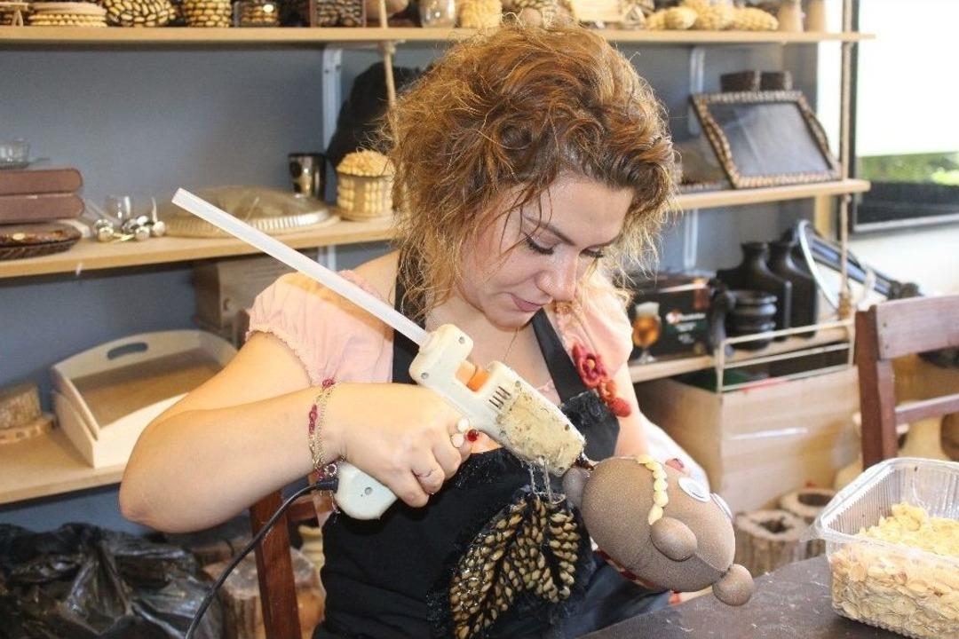 (&ouml;zel) Fıstık Kabuğu Sanatı İnşaat Sekt&ouml;r&uuml;ne Giriyor