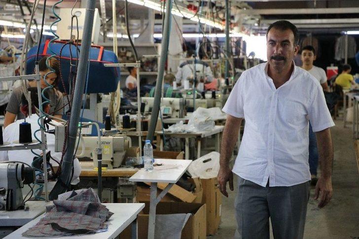 Tekstil Kentinden Afrika’ya Takım Elbise G1