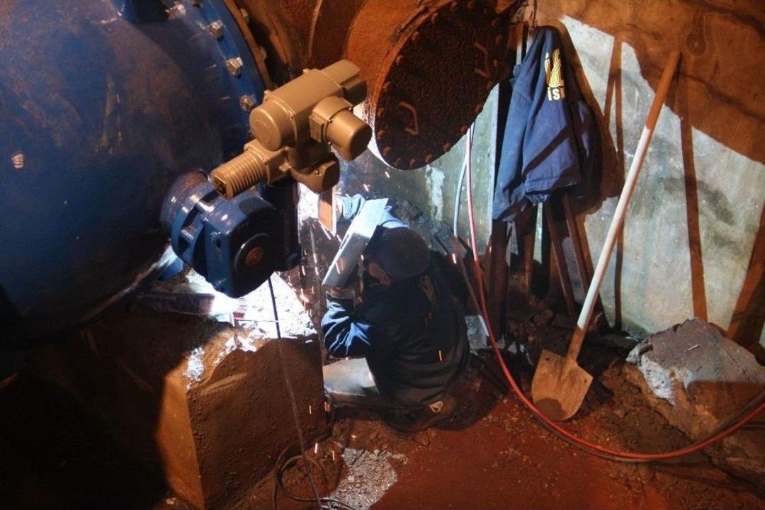 İski&rsquo;nin İ&ccedil;me Suyu Tesisleri Ve Hatları Yenileme &Ccedil;alışmaları Gece De S&uuml;rd&uuml;