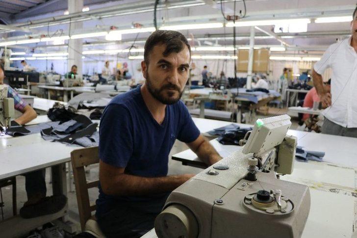 Tekstil Kentinden Afrika’ya Takım Elbise G5