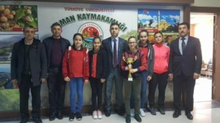 K&ouml;y Ortaokulu &Ouml;ğrencilerinden Masa Tenisi Turnuvası Birinciliği