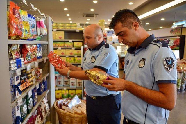 Aliağa Belediye Zabıtasından Bayram Denetimi