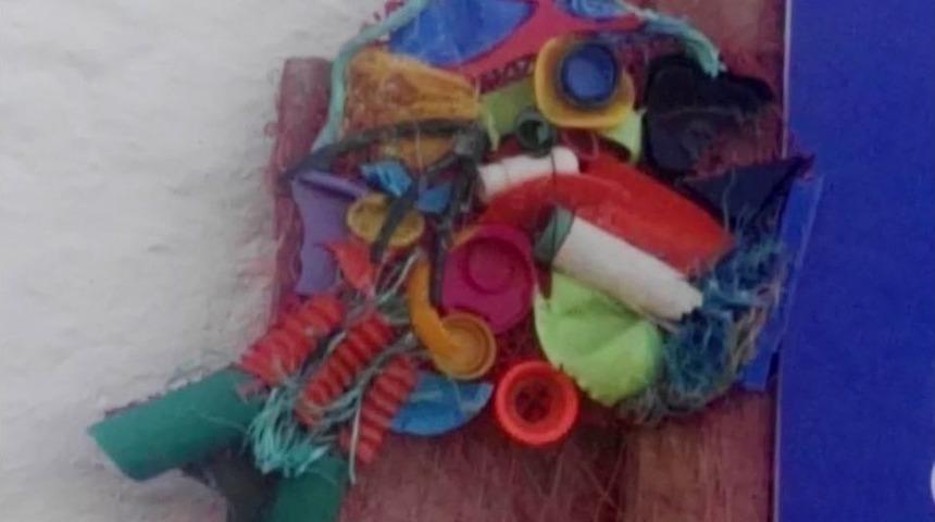 Denizden &Ccedil;ıkan Atıklardan, Balık Heykeli Yaptılar