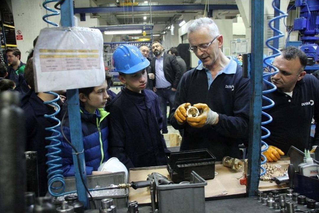 Geleceğin Girişimcileri Simurglu &Ccedil;ocuklardan Fabrika Ziyareti