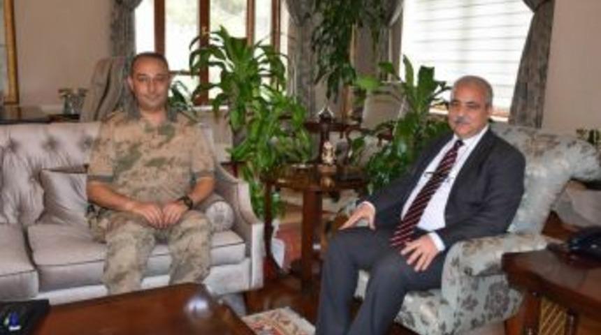 Kırkağaç Garnizon Komutanı Sel’den Vali Güvençer’e Ziyaret