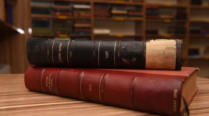 Tıp Tarihi Ve Nutuk&rsquo;un Orijinal Baskısı Bu K&uuml;t&uuml;phanede