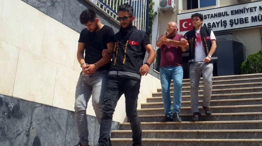 Yakalanan Oto Hırsızları Adliyeye Sevk Edildi