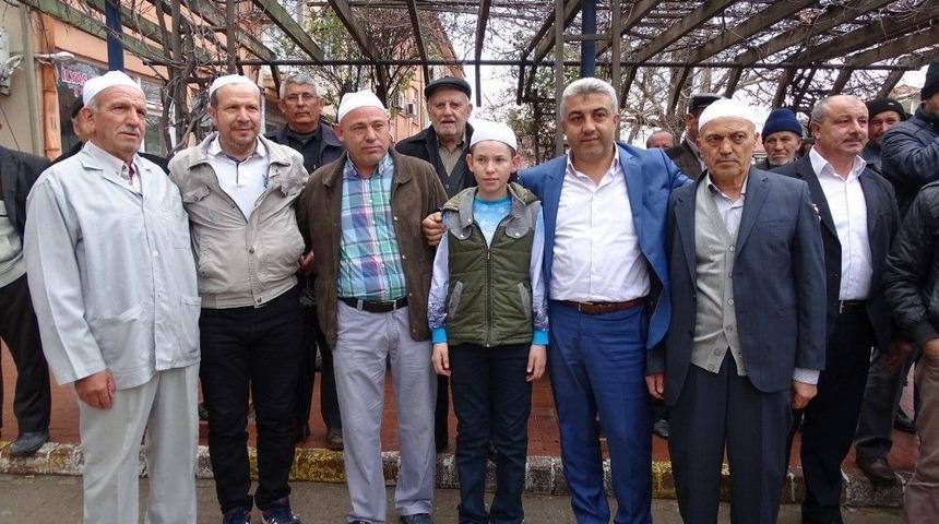 Hisarcık&rsquo;ta Umre Kafilesi Kutsal Topraklara Uğurlandı