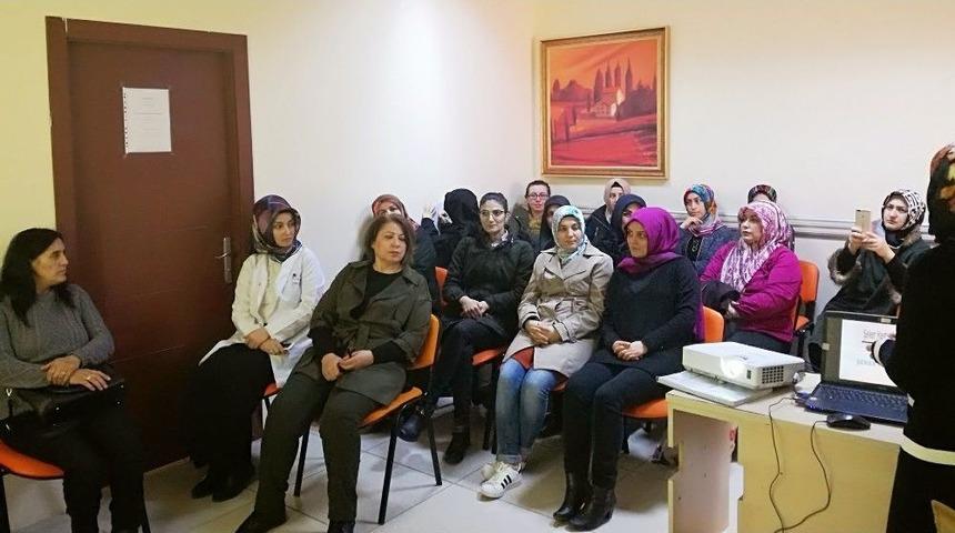 Veliler &Ccedil;ocuk İstismarı Konusunda Bilgilendirildi