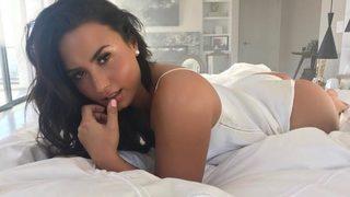 Demi Lovato evini satıyor