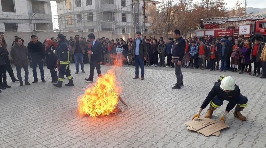 G&uuml;rpınar&rsquo;da Yangın Tatbikatı