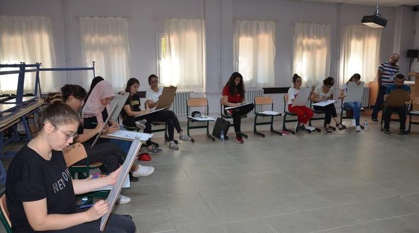 Hr&uuml;&rsquo;de &Ouml;zel Yetenek Sınavları Başladı