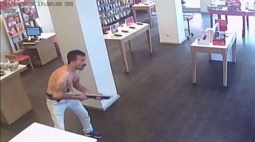 İnternete Bağlanamayınca Pompalı T&uuml;fekle İş Yeri Bastı