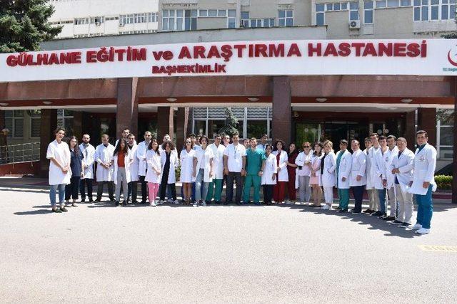 G&uuml;rc&uuml; Ve &Ouml;zbek &Ouml;ğrencilere Sb&uuml;&rsquo;den Staj 1