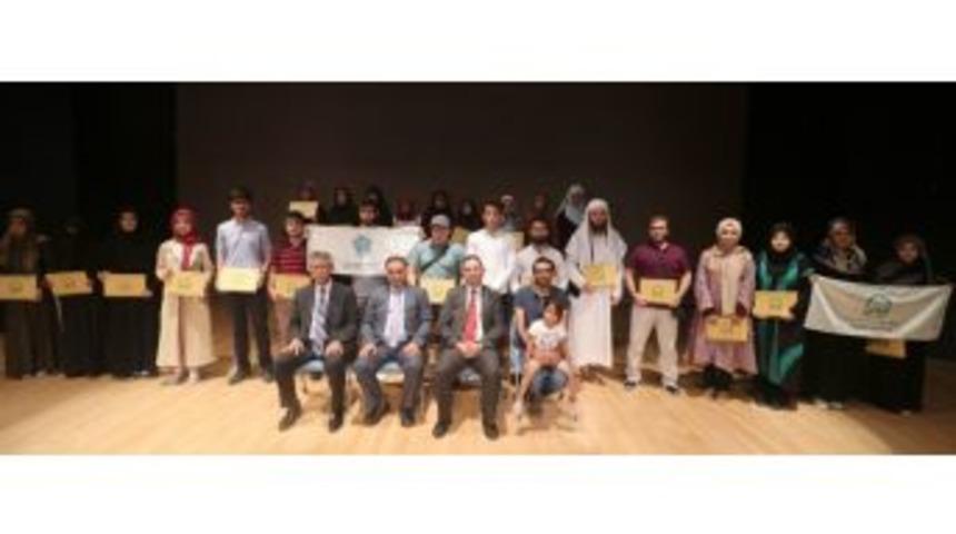 Arap&ccedil;a Hazırlık Sınıfında Başarılı Olan &Ouml;ğrenciler T&uuml;rkiye&rsquo;ye Geri D&ouml;nd&uuml;