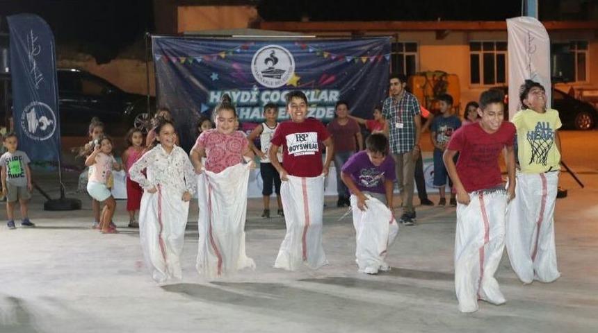 Pamukkale&rsquo;de &Ccedil;ocuklara Bayram Şenliği