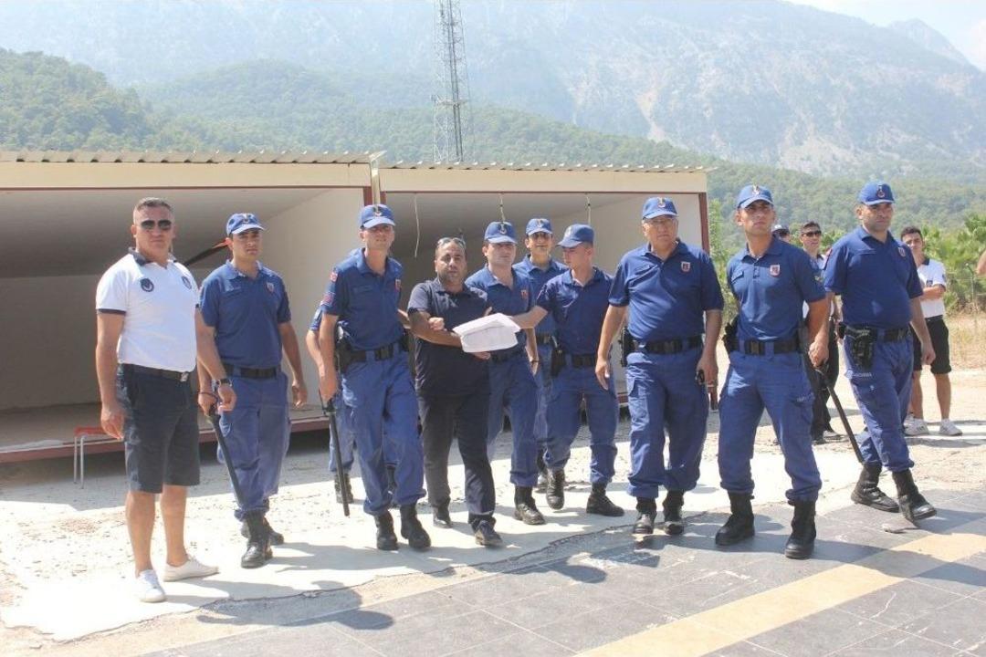 Yıkıma İtiraz Kelep&ccedil;eyle Son Buldu