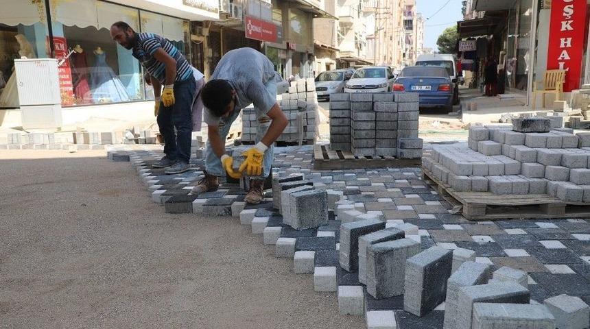 Turgutlu&rsquo;nun Cumhuriyet Caddesi 2. Etabında &Ccedil;alışmalar Başladı