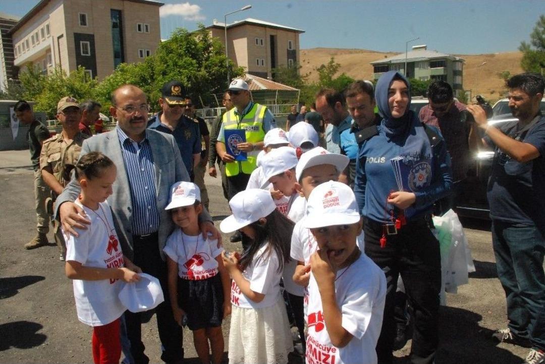 Bu Bayram Kazalara &Ccedil;ocuklar Engel Olacak