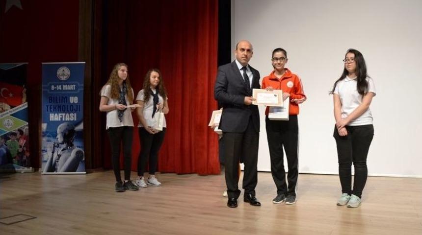 Biga&rsquo;da Bilim Ve Teknoloji Haftası Kutlandı