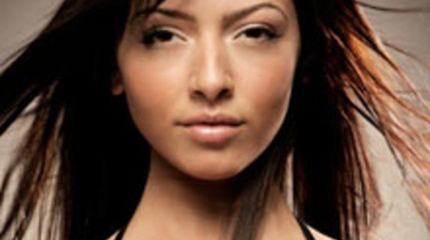 Hadise Evlenme Teklifi Almamış