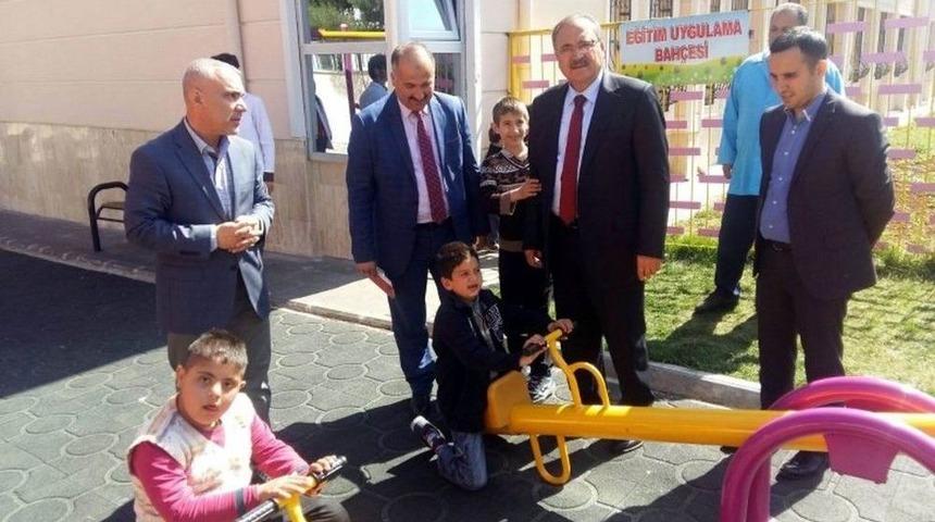 Alag&ouml;z &Ouml;zel Eğitim İş Uygulama Merkezinde İncelemelerde Bulundu