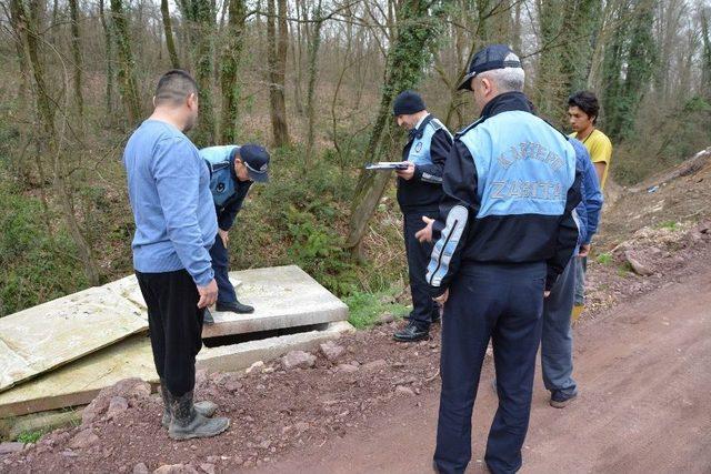 Kartepe’de Bulunan Tavuk Çiftliklerinde Sıkı Denetim