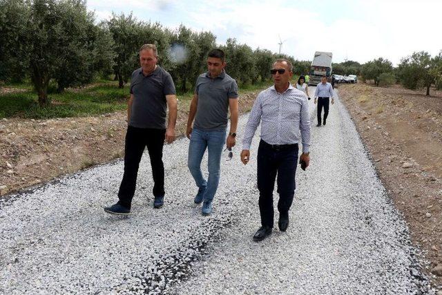 Manisa&rsquo;da 28 Mahalleyi Sevindiren Asfalt &Ccedil;alışması 1
